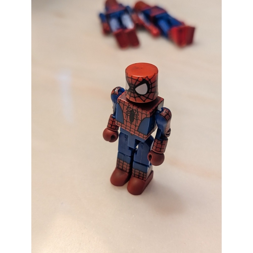 Marvel Minimates Series 2 Spiderman 2003 Miniature Toy Points Of Articulation